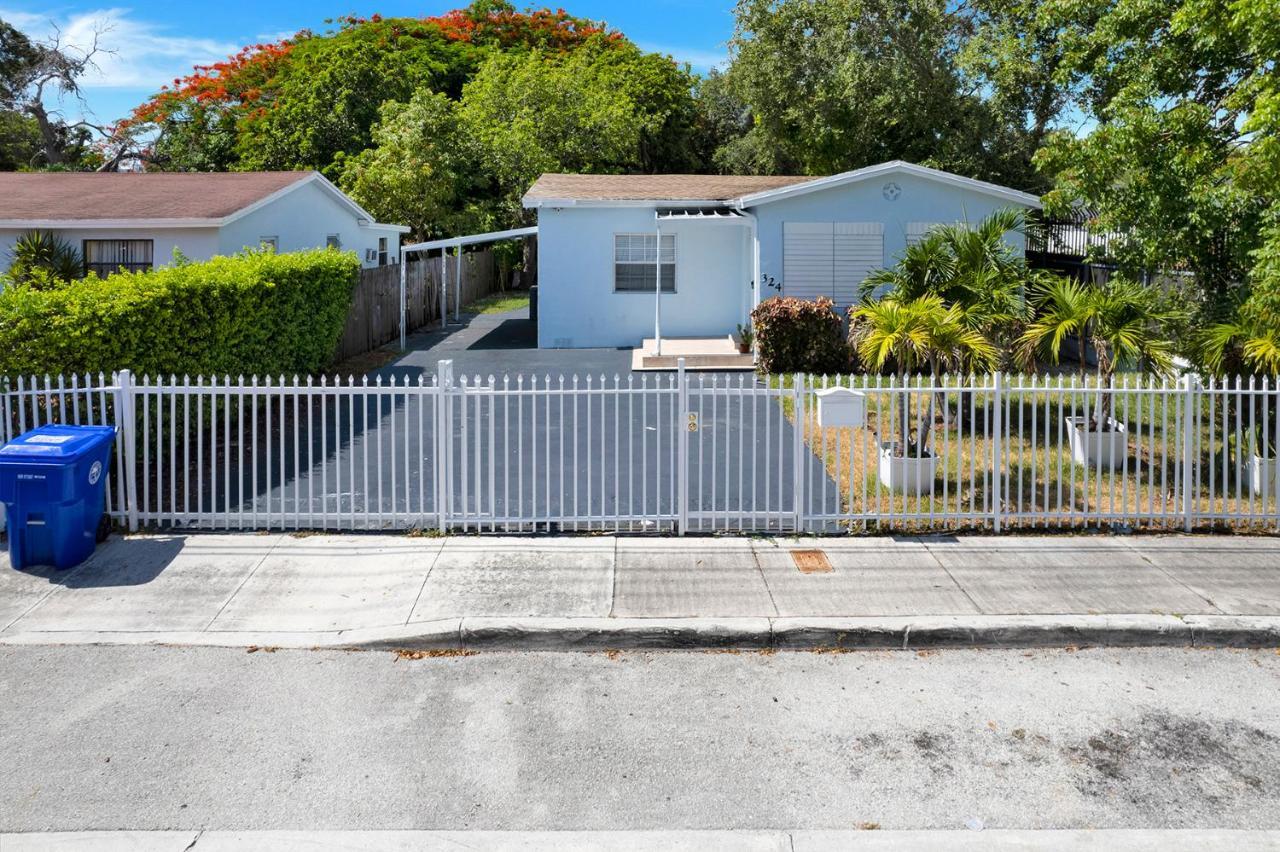 Very Modern Buena Vista Gem Near Wynwood Villa Miami Luaran gambar
