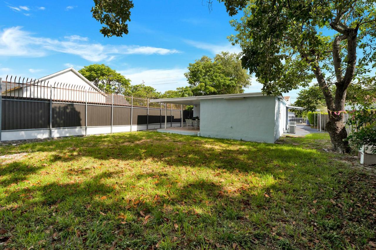 Very Modern Buena Vista Gem Near Wynwood Villa Miami Luaran gambar